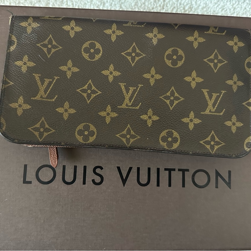 Insolite monogram wallet